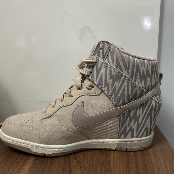Nike wedge high tops - Picture 6 of 6